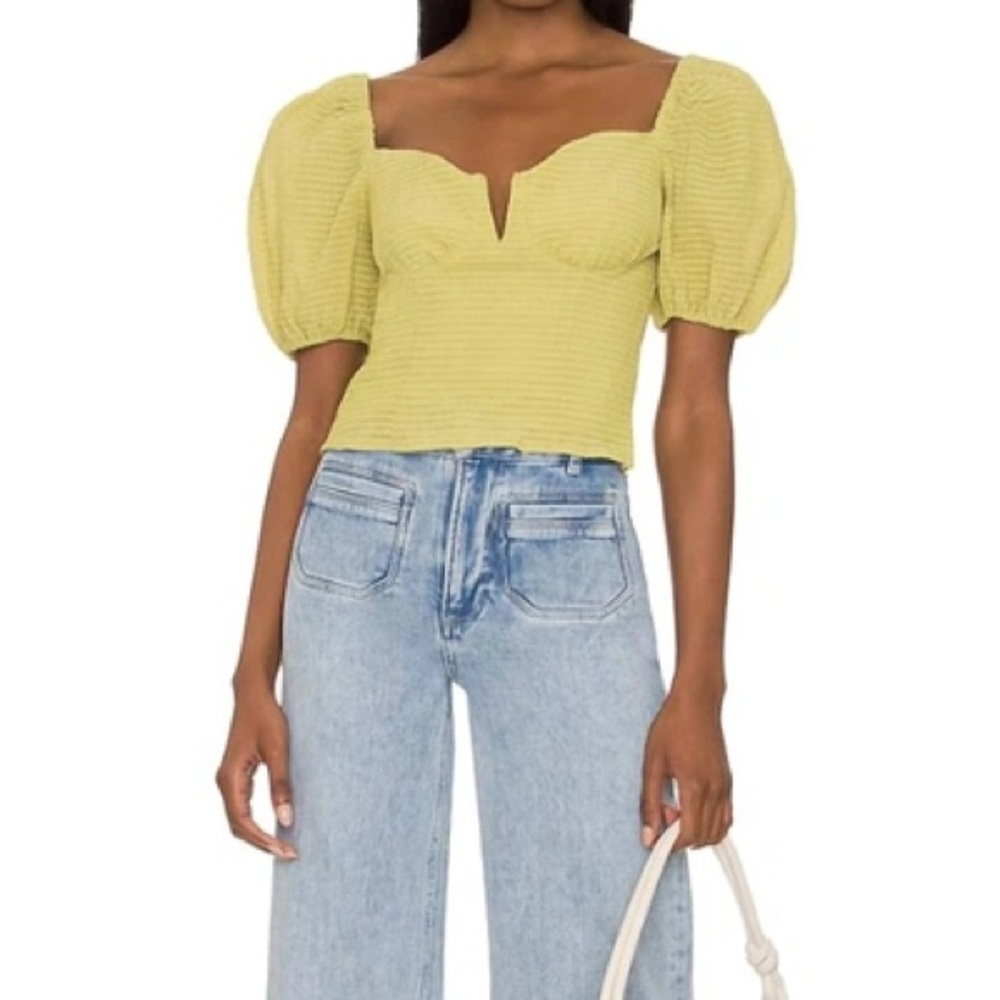 Astr the label Daydreamer top